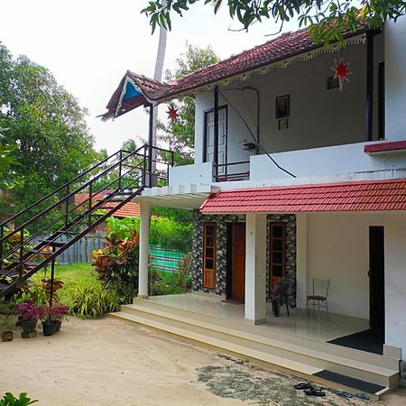 Loveshore Marari Mararikulam Exterior photo